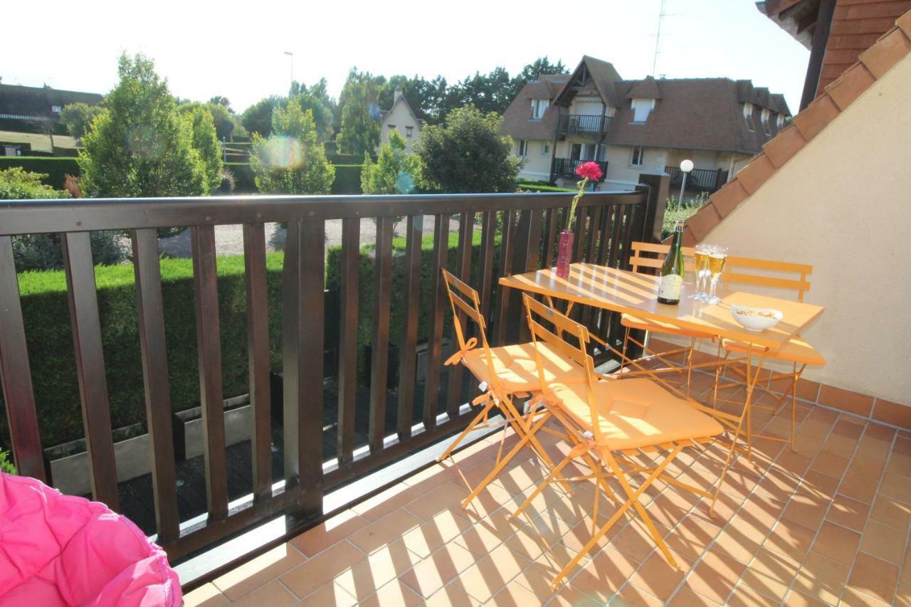 Cadre Exceptionnel: Duplex Classe 4**** Tennis, Piscine, Parking, Linge Inclus, Wifi, Materiel Bebe, Proximite Centre Deauville Ngoại thất bức ảnh
