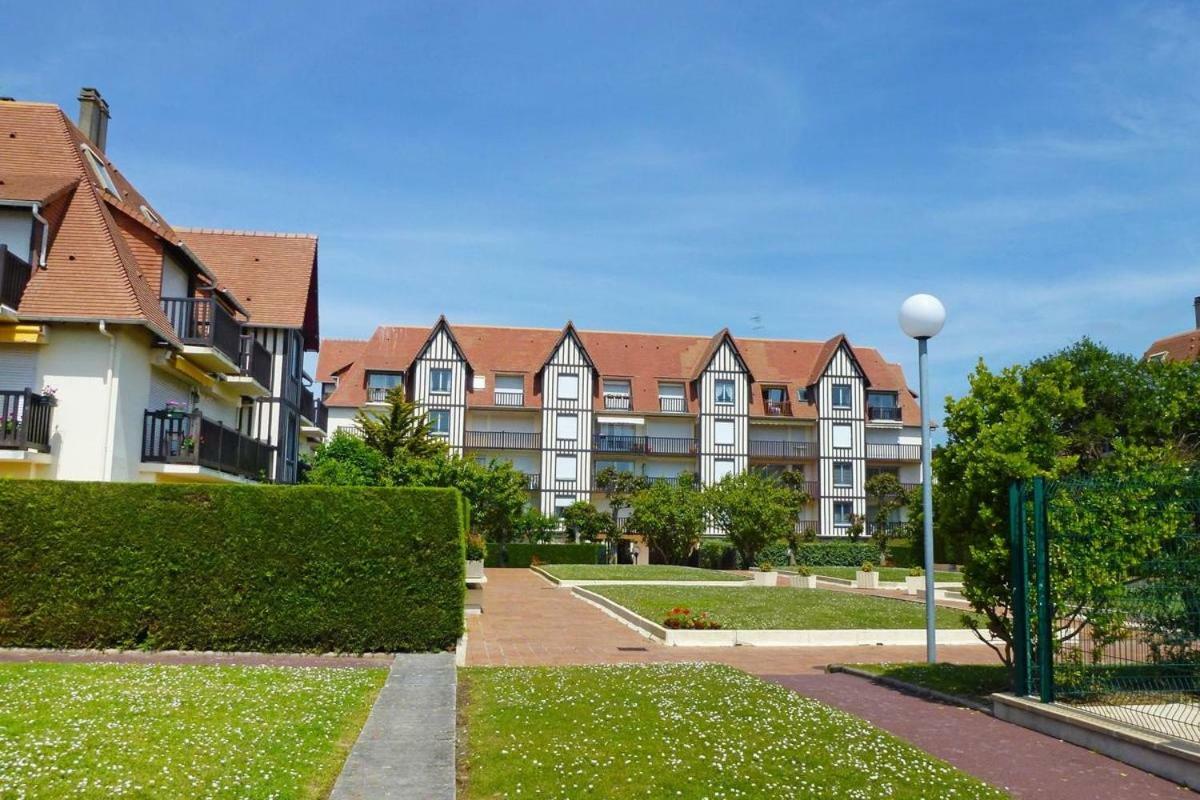 Cadre Exceptionnel: Duplex Classe 4**** Tennis, Piscine, Parking, Linge Inclus, Wifi, Materiel Bebe, Proximite Centre Deauville Ngoại thất bức ảnh