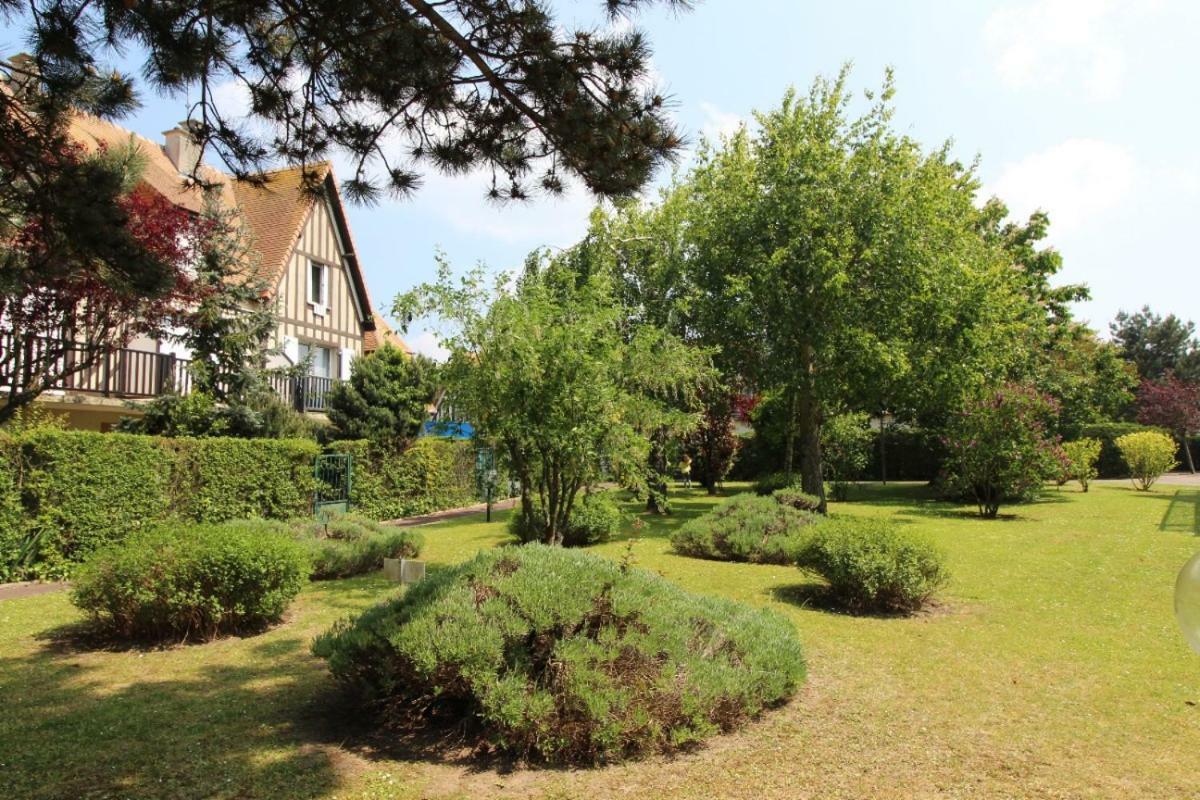 Cadre Exceptionnel: Duplex Classe 4**** Tennis, Piscine, Parking, Linge Inclus, Wifi, Materiel Bebe, Proximite Centre Deauville Ngoại thất bức ảnh